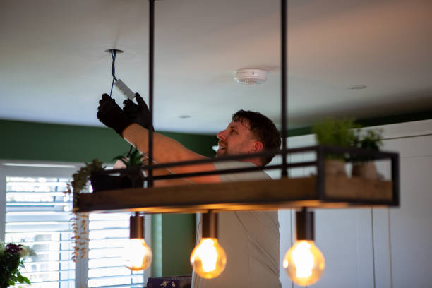 Best Circuit Breaker Repair  in Menlo Park, CA
